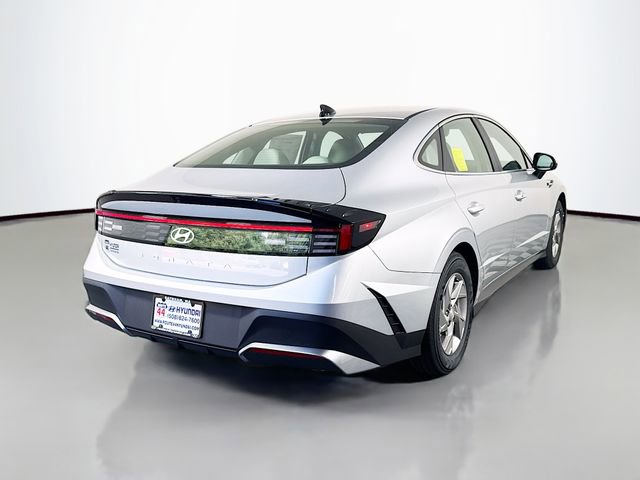 Used 2026 Hyundai Sonata SE image 5