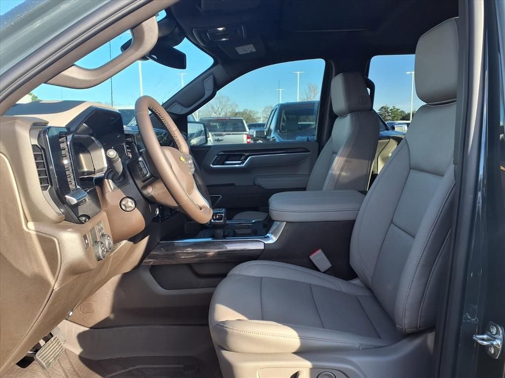 New 2026 Chevrolet Silverado 1500 LTZ w/ LTZ Premium Texas Edition image 12