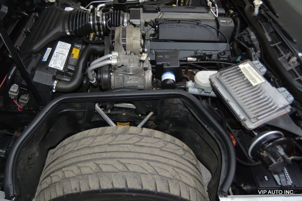 Used 1996 Chevrolet Corvette Convertible RWD image 26