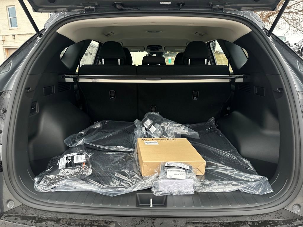 New 2026 Hyundai Tucson Blue SE image 24