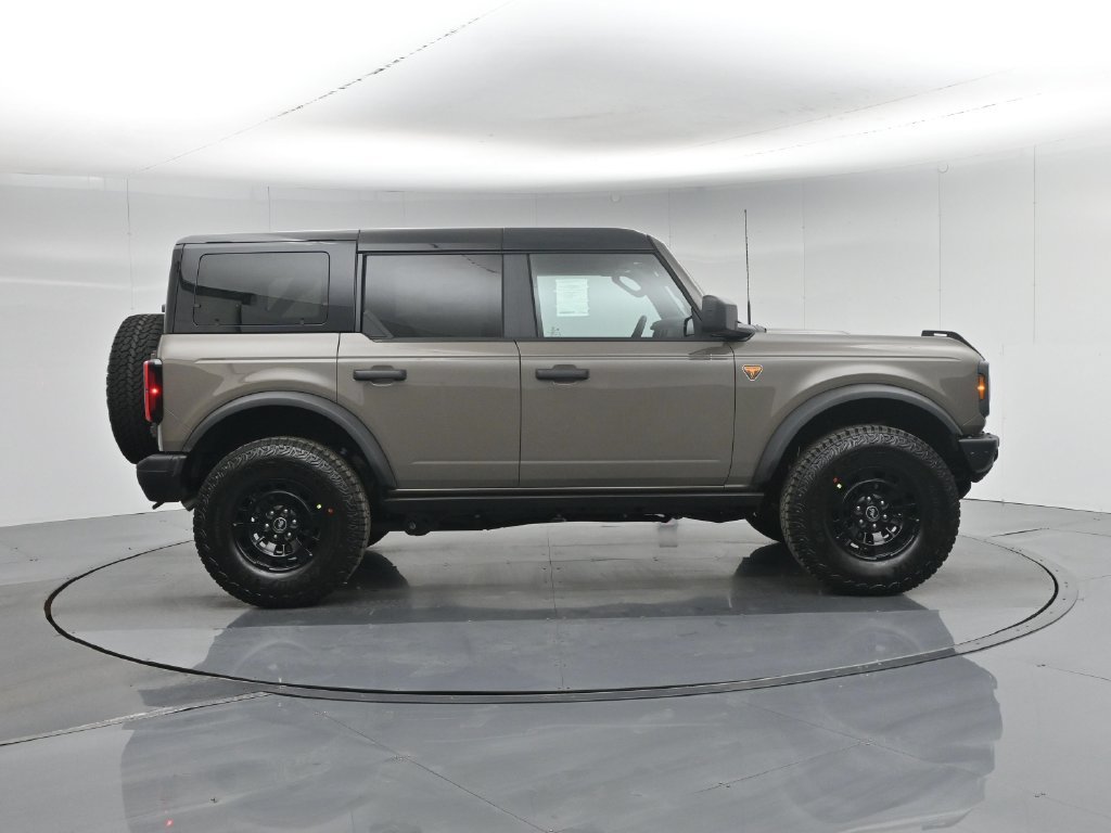 New 2026 Ford Bronco Badlands AWD/4WD image 23