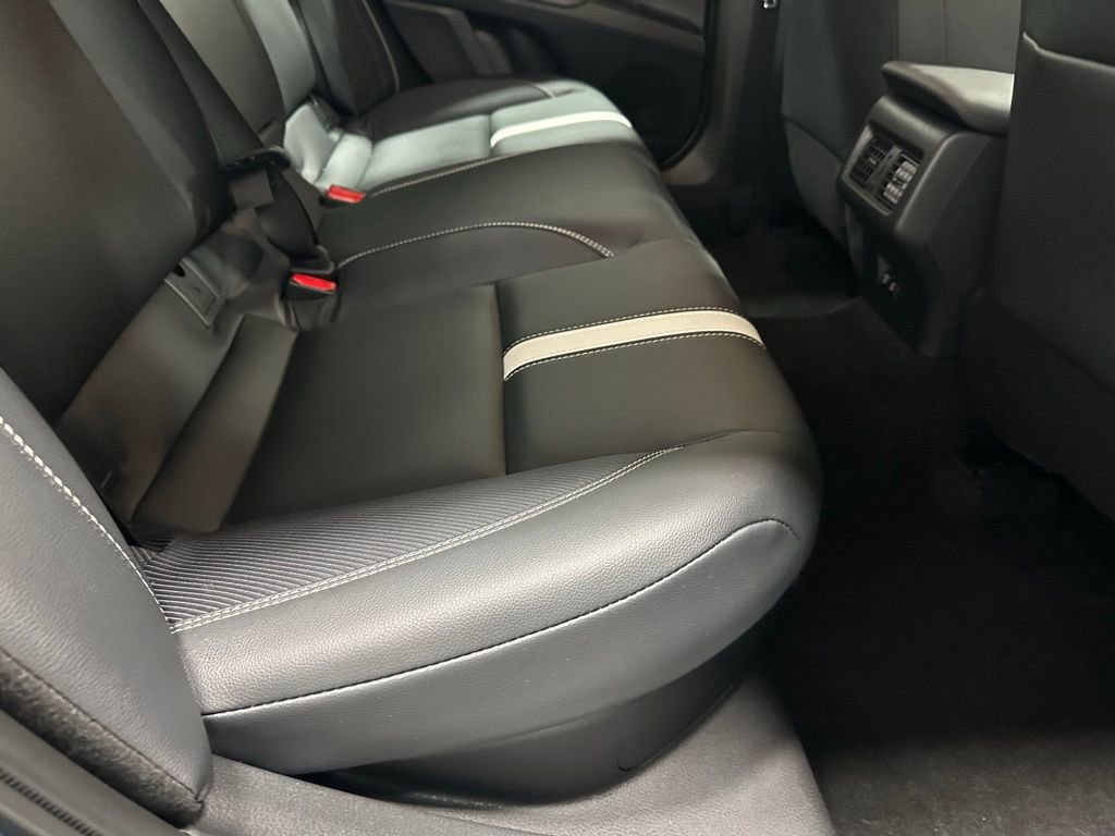 Used 2026 Toyota Camry SE FWD image 53