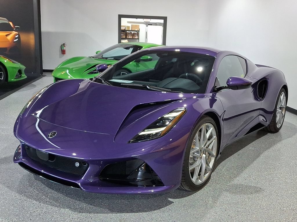 Used 2026 Lotus Emira SE RWD video 2