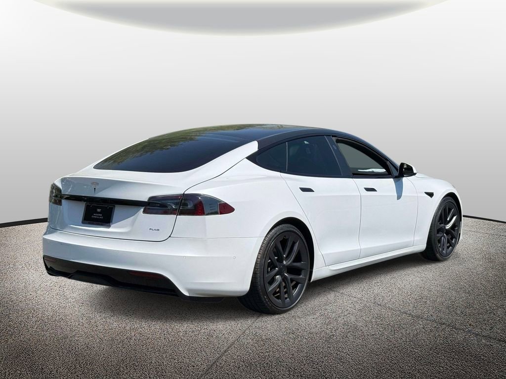 Used 2021 Tesla Model S Plaid image 2