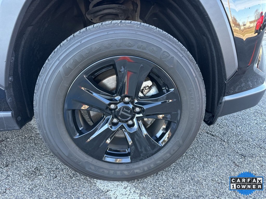 Used 2024 Toyota RAV4 XLE image 3