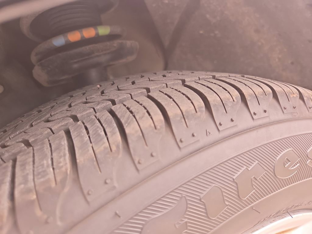 Used 2019 Volkswagen Beetle 2.0T S image 25