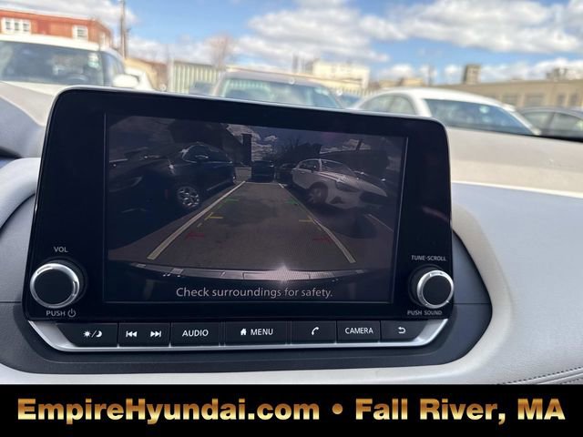 Used 2023 Nissan Rogue SV image 22