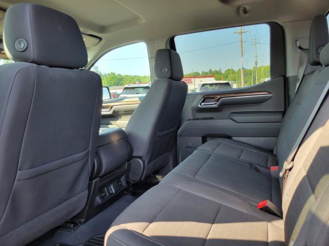 Used 2024 Chevrolet Silverado 1500 LT AWD/4WD image 24