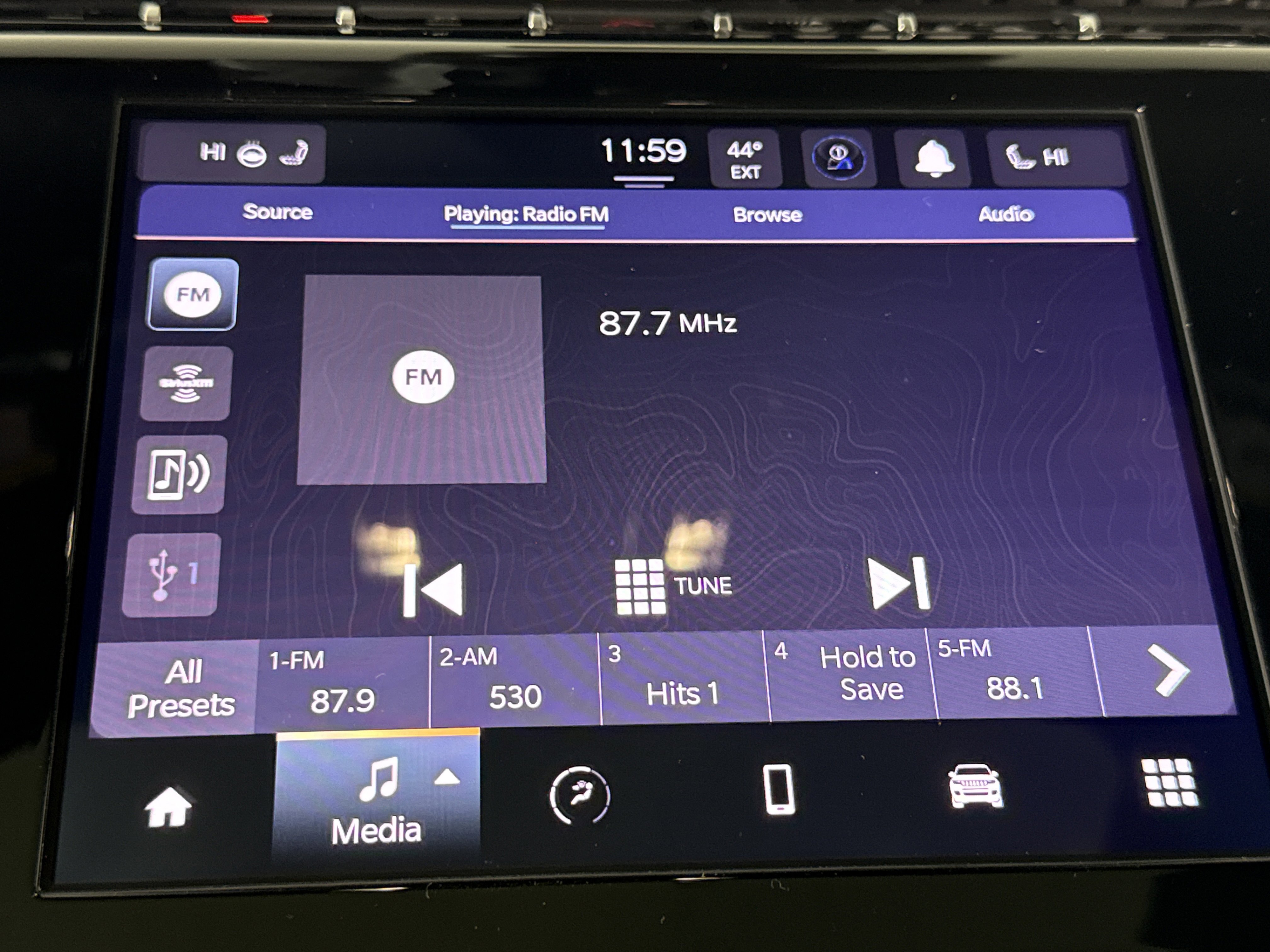 New 2025 Jeep Grand Cherokee L Altitude image 21