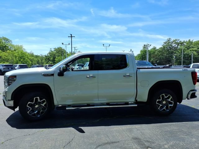 New 2026 GMC Sierra 1500 SLT w/ SLT Premium Package AWD/4WD image 12