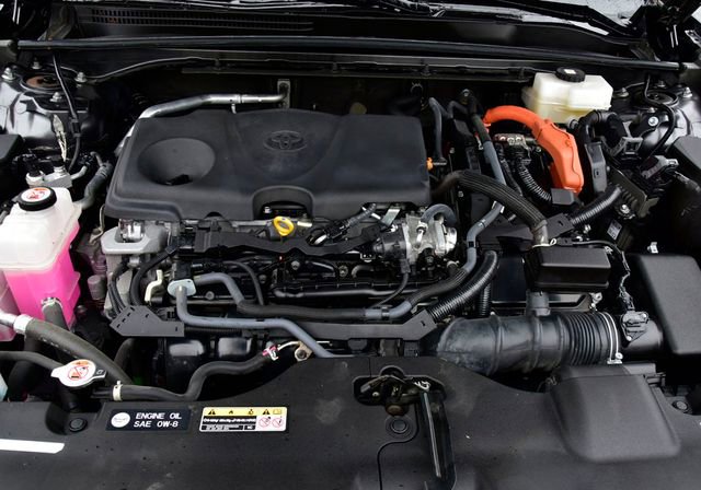 Certified 2023 Toyota Crown AWD/4WD image 32