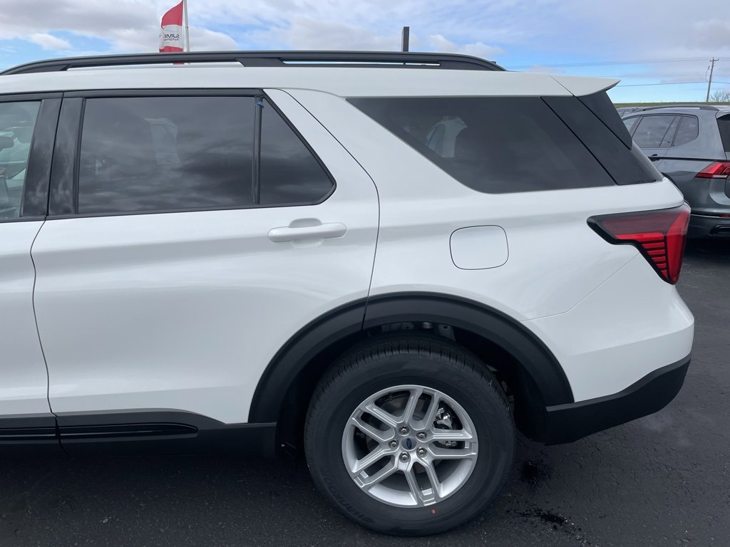 New 2026 Ford Explorer Active image 39