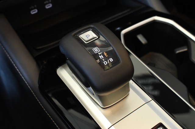 New 2026 Mitsubishi Outlander SEL AWD/4WD image 40
