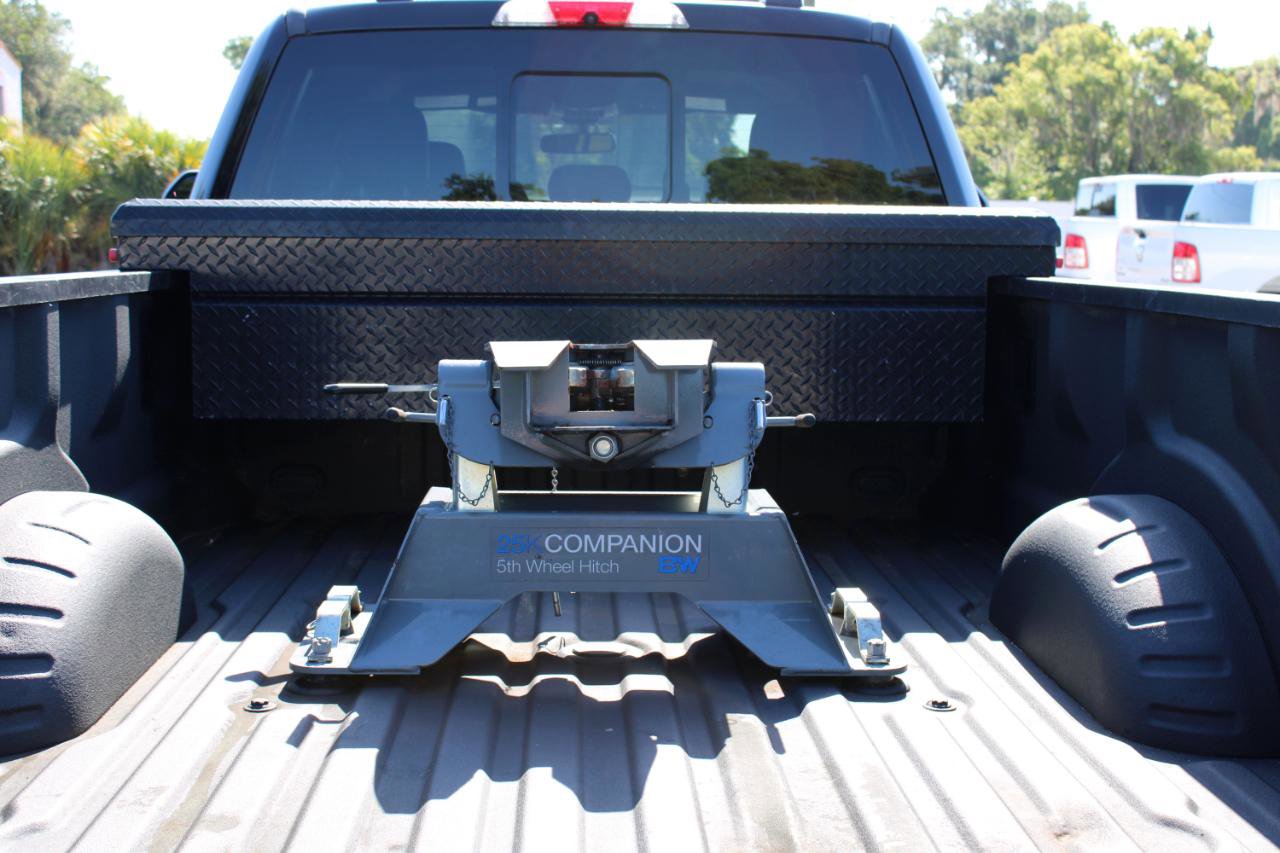 Used 2022 Ford F350 Lariat w/ Lariat Ultimate Package AWD/4WD image 8