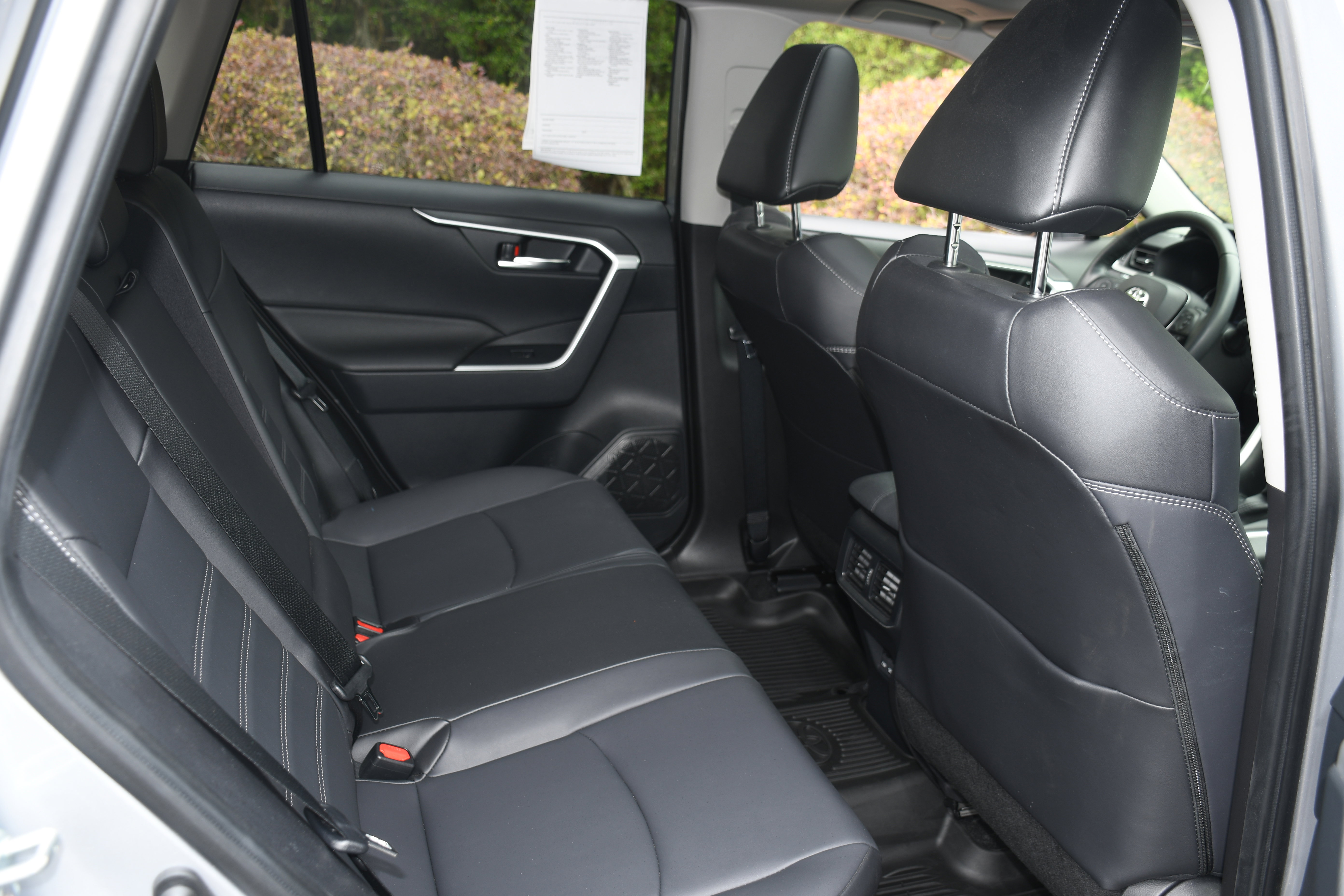 Certified 2023 Toyota RAV4 XLE Premium AWD/4WD image 20