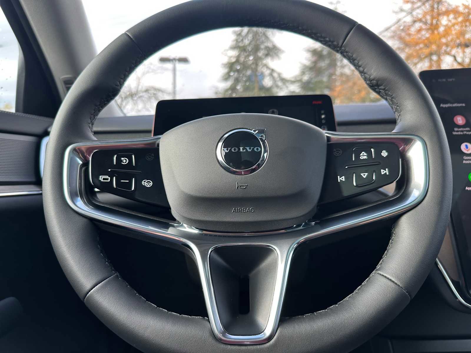 New 2025 Volvo EX90 Plus w/ Protection Package Premier AWD/4WD image 25