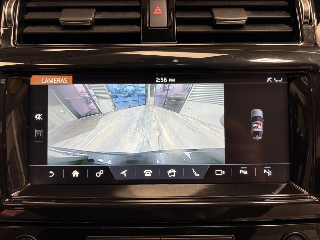 Used 2019 Land Rover Discovery HSE image 22