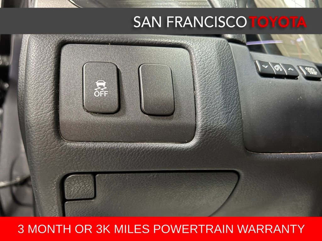 Used 2016 Lexus GS 200t image 37