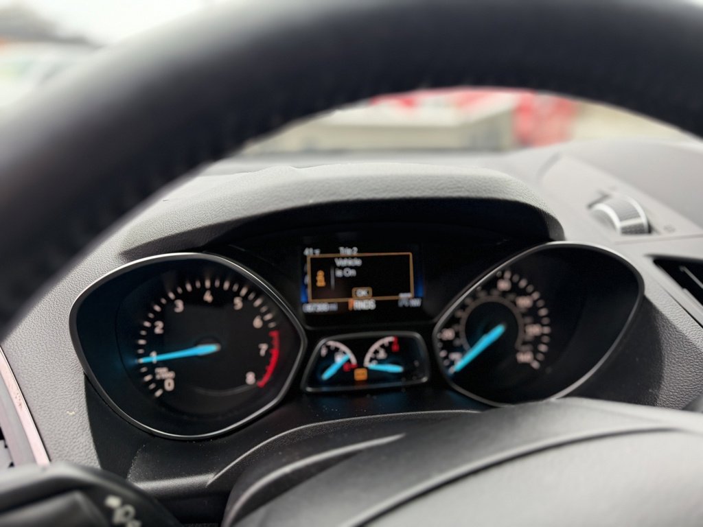 Used 2018 Ford Escape Titanium w/ Ford Safe & Smart Package image 15