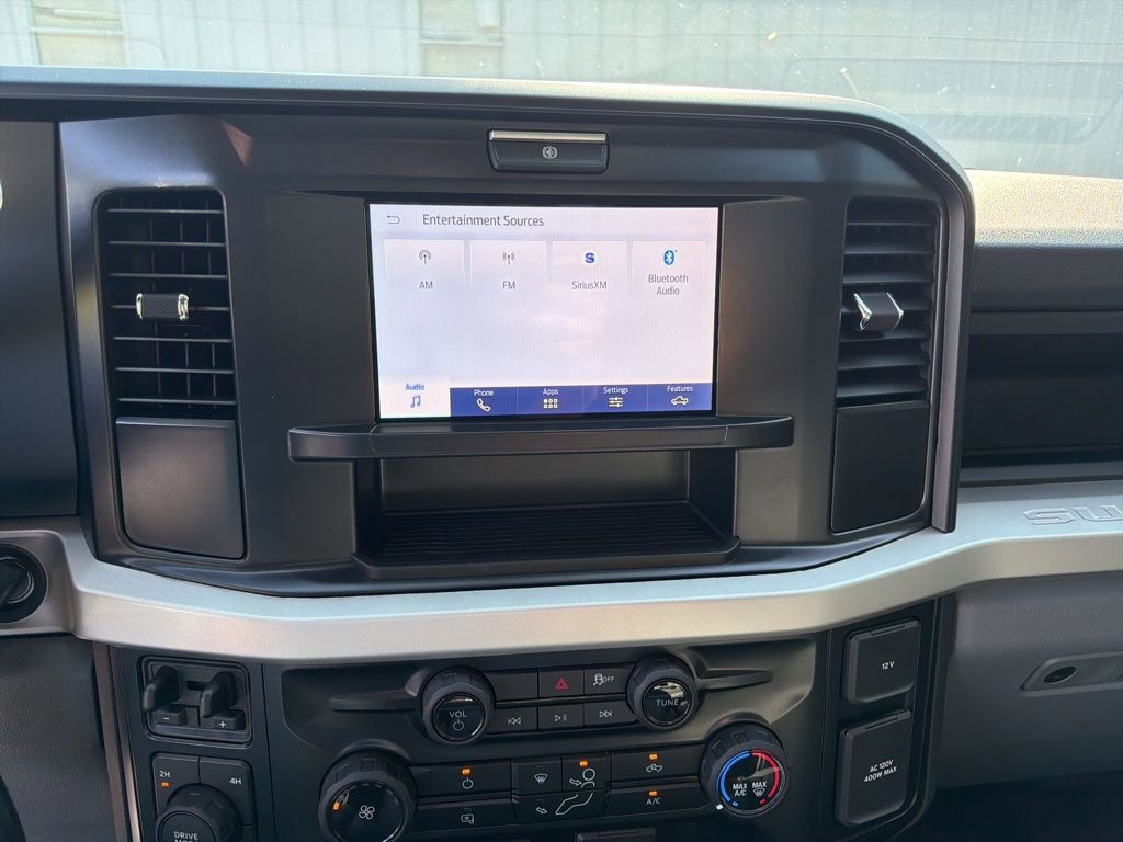 Used 2025 Ford F250 XL image 11