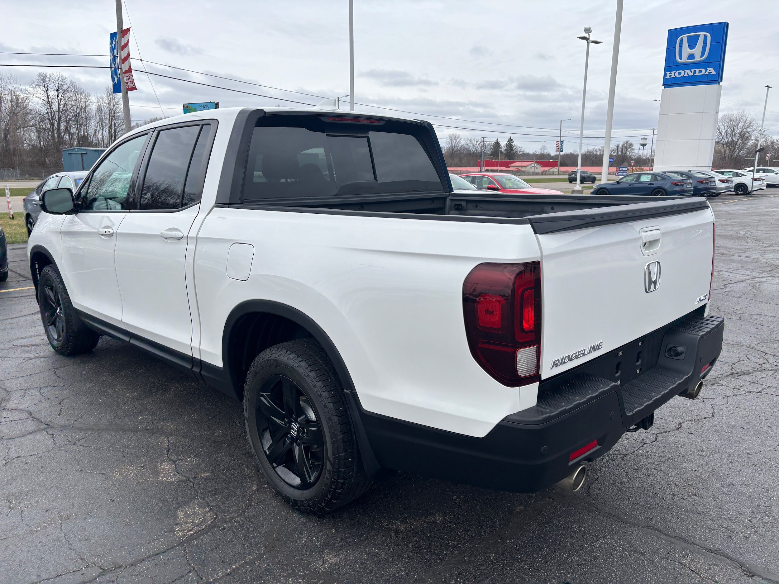 Used 2023 Honda Ridgeline Black Edition image 8
