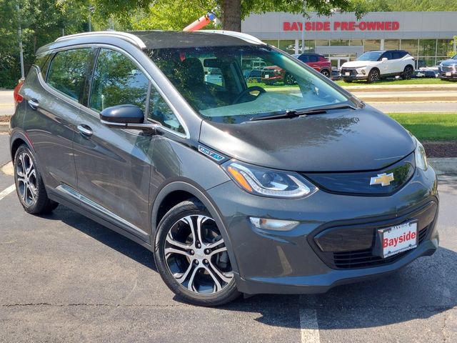 Used 2017 Chevrolet Bolt Premier w/ Infotainment Package FWD image 2