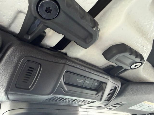 Used 2024 Jeep Wrangler Sport S image 27