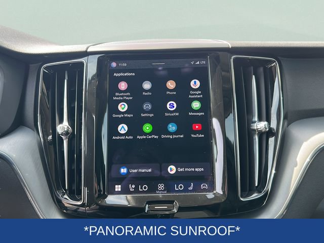 Used 2023 Volvo XC60 B5 Core image 10