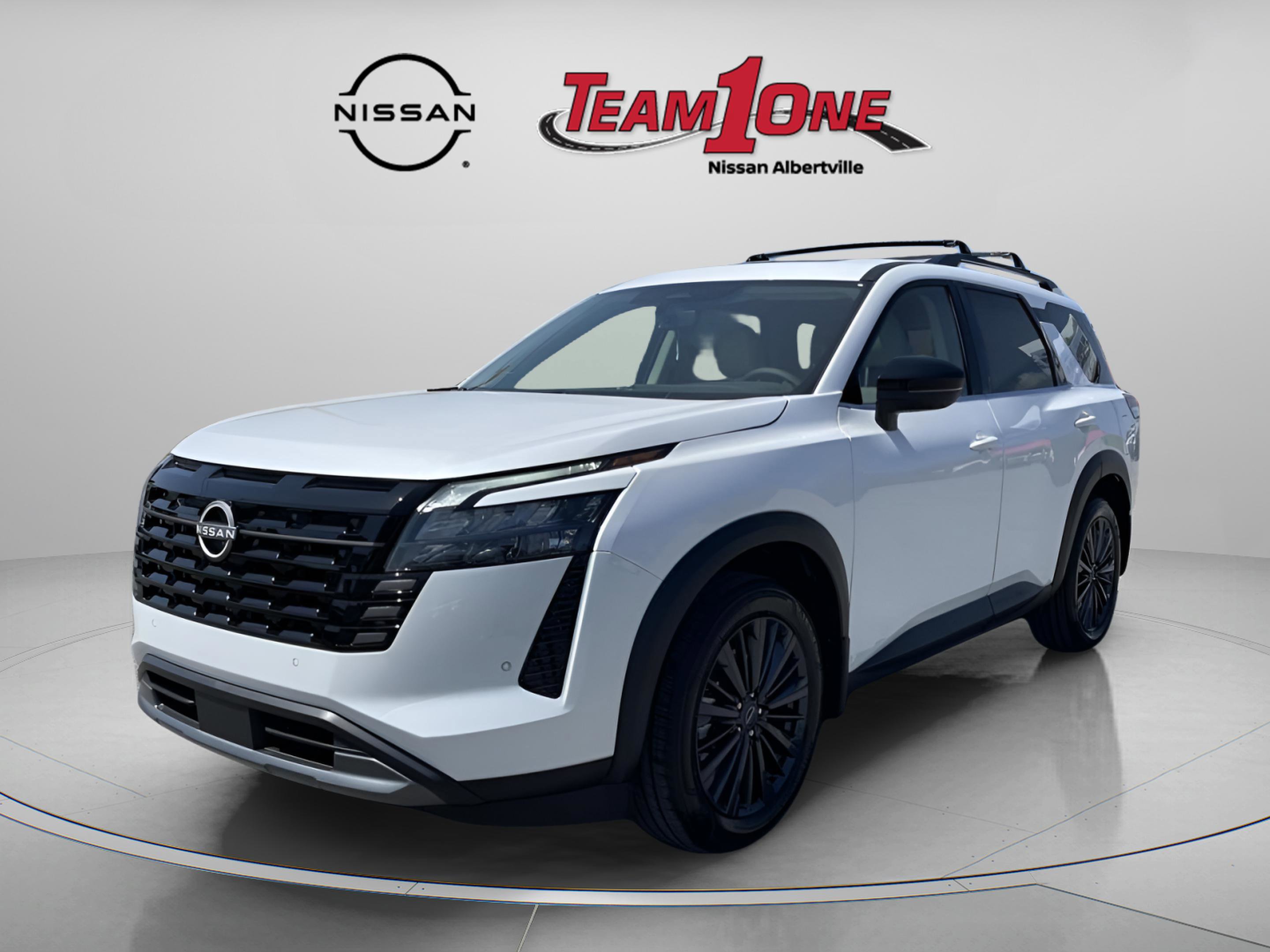 New 2026 Nissan Pathfinder SL FWD image 5