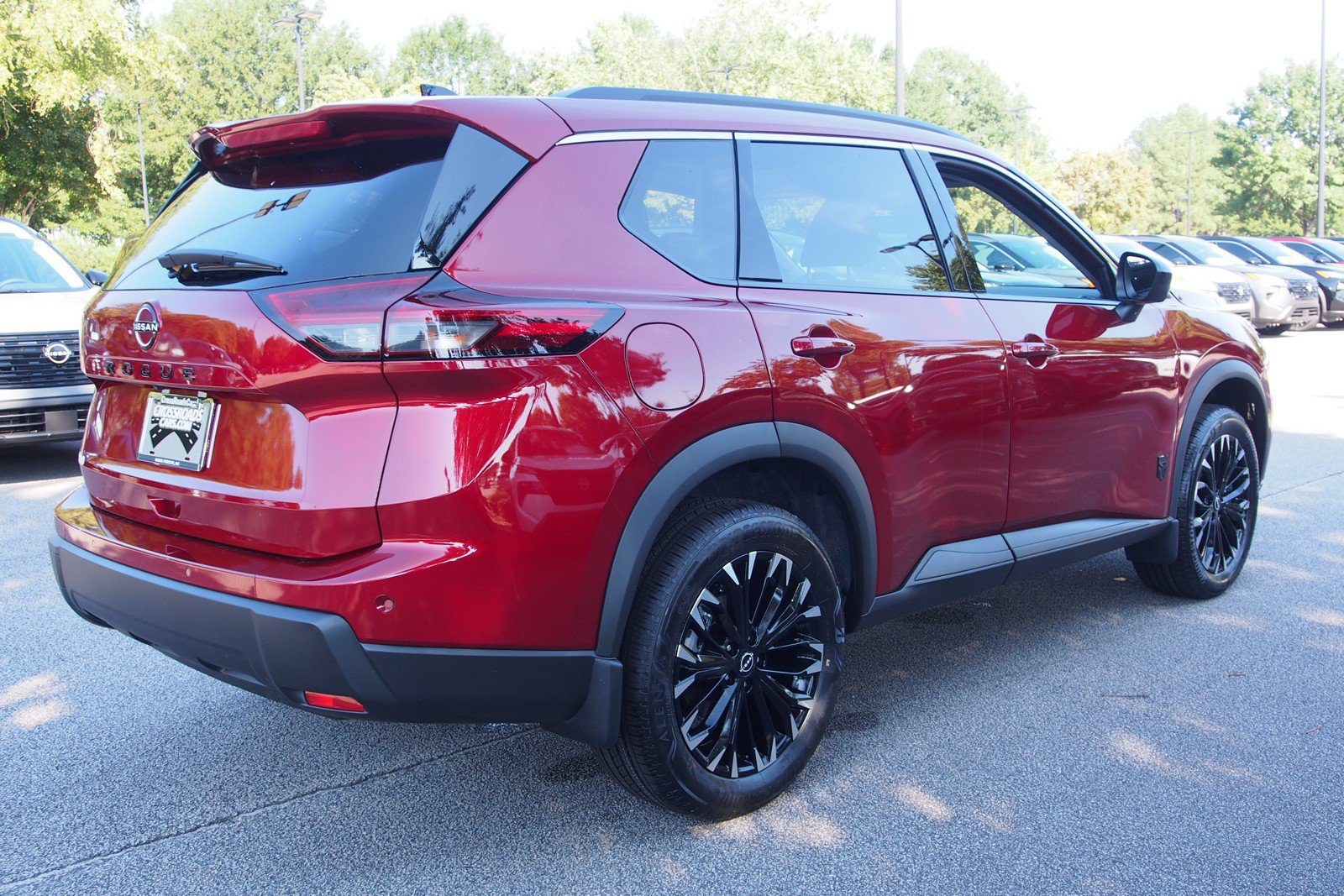 New 2026 Nissan Rogue Dark Armor FWD image 7