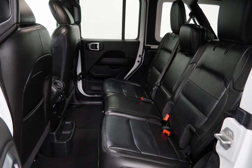 Certified 2022 Jeep Wrangler Unlimited Sahara image 22