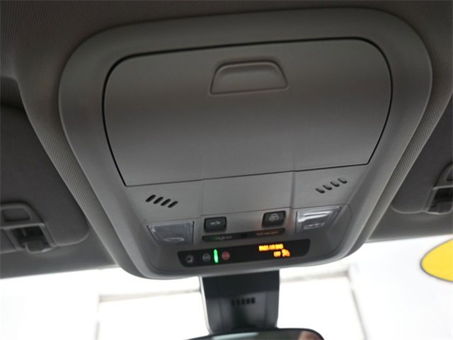 Used 2023 Chevrolet Equinox LT image 11