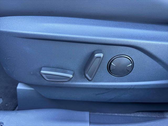 Used 2025 Ford Mustang Mach-E Premium w/ Sport Appearance Package image 14