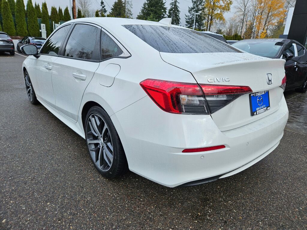 Used 2024 Honda Civic Touring image 6