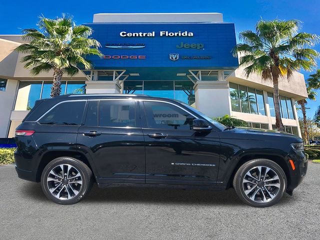 Used 2023 Jeep Grand Cherokee Overland image 4