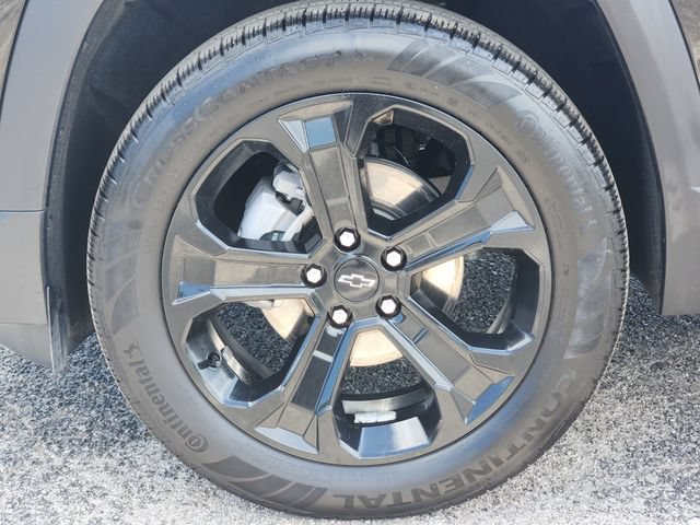 Used 2026 Chevrolet Equinox LT w/ Midnight Edition FWD image 8