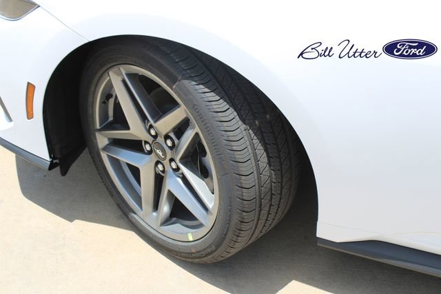 New 2025 Ford Mustang Coupe image 5