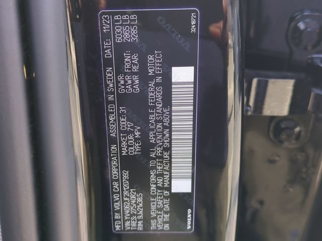 Certified 2024 Volvo XC90 B6 Ultimate w/ Protection Package Premier AWD/4WD image 32