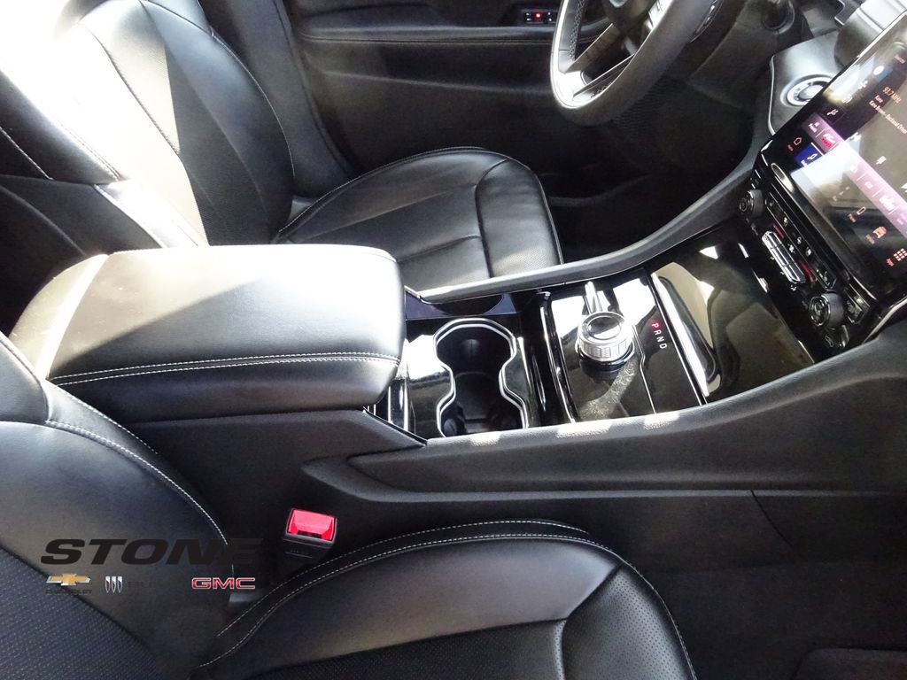 Used 2023 Jeep Grand Cherokee L Limited w/ Luxury Tech Group II image 18