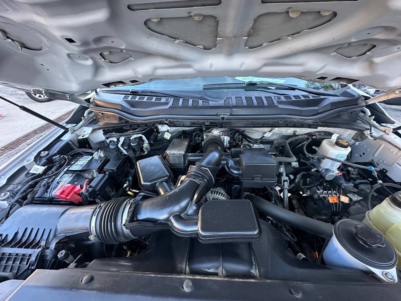 Used 2022 Ford F250 XL w/ Power Equipment Group AWD/4WD image 11