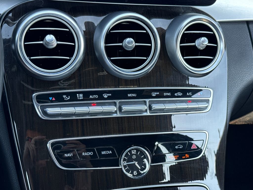 Used 2020 Mercedes-Benz C 300 Sedan image 21