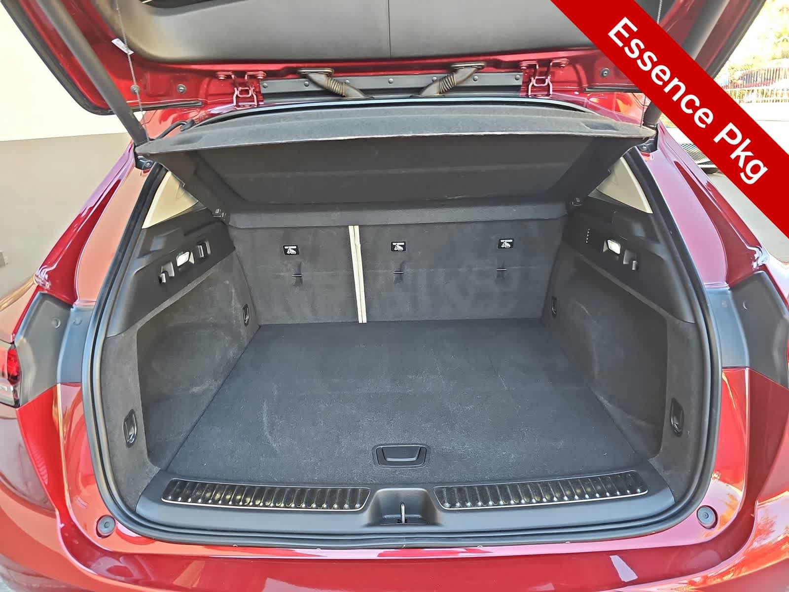 Used 2021 Buick Envision Essence w/ Technology Package I FWD image 23