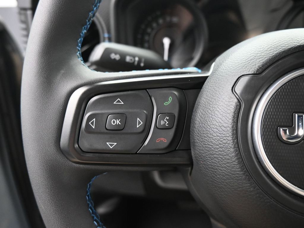 Used 2025 Jeep Wrangler Unlimited Rubicon 4xe w/ Safety Group image 31