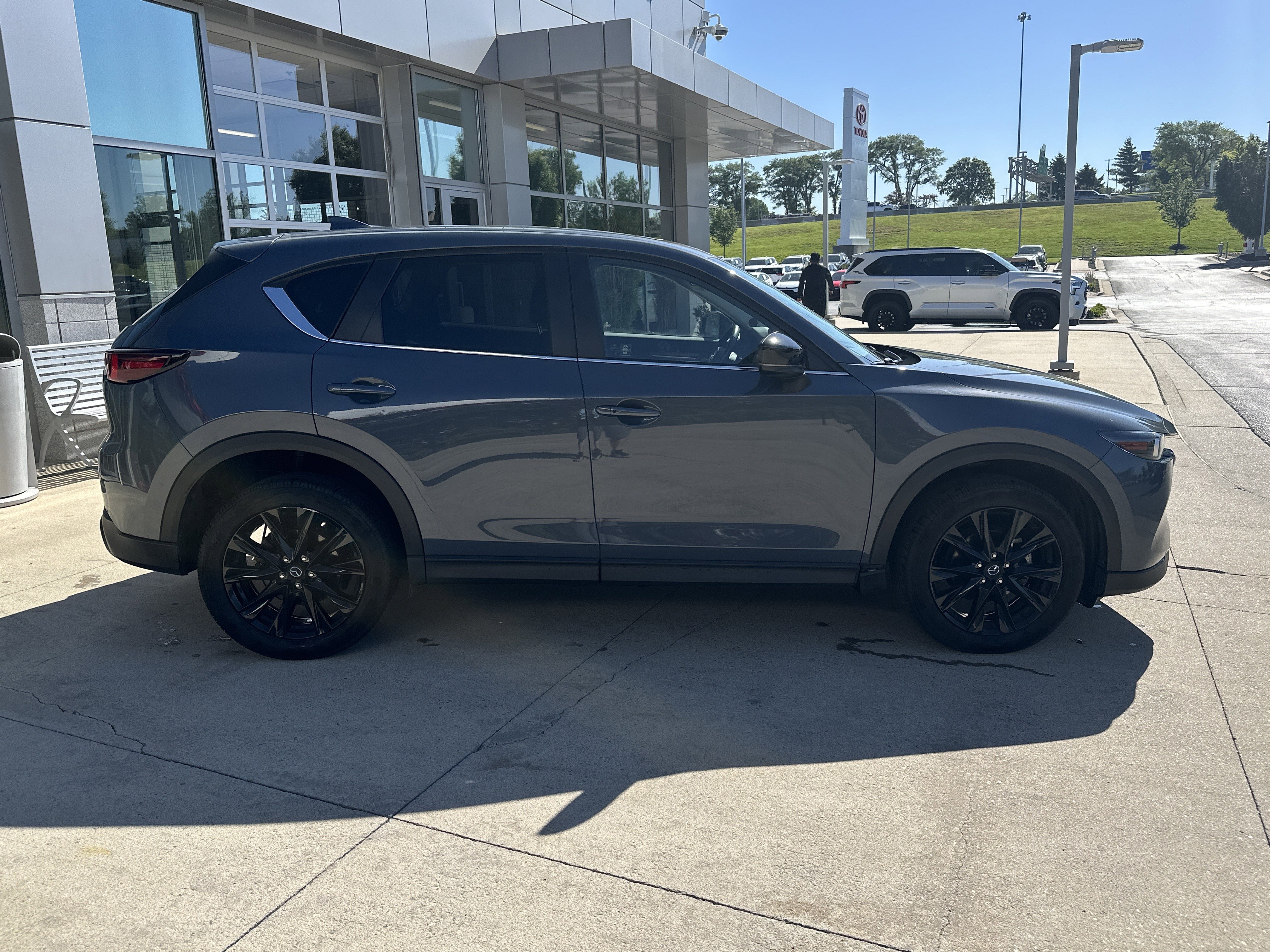 Used 2024 MAZDA CX-5 Carbon Edition AWD/4WD image 9