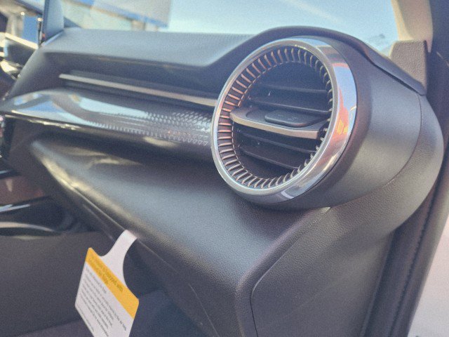 New 2026 Chevrolet Trax ACTIV w/ Driver Confidence Package image 13