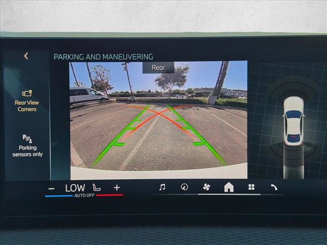 Used 2025 BMW i4 eDrive40 RWD image 14