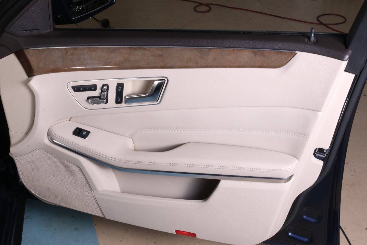 Used 2016 Mercedes-Benz E 350 Sedan image 42