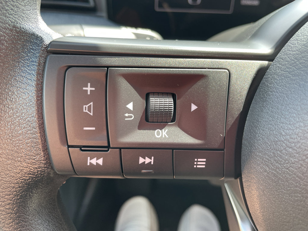 New 2025 Nissan Kicks SV w/ SV Premium Package image 13