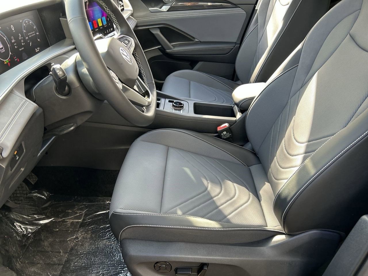 New 2026 Volkswagen Tiguan SE image 15