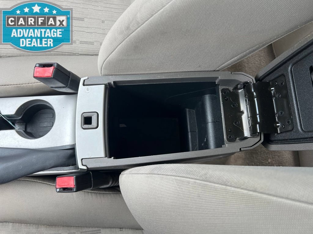 Used 2009 Ford Focus SE FWD image 13